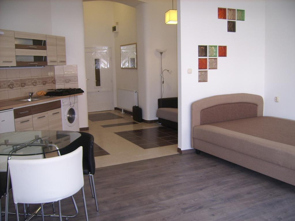 Next door Apartment Boedapest Kamer foto